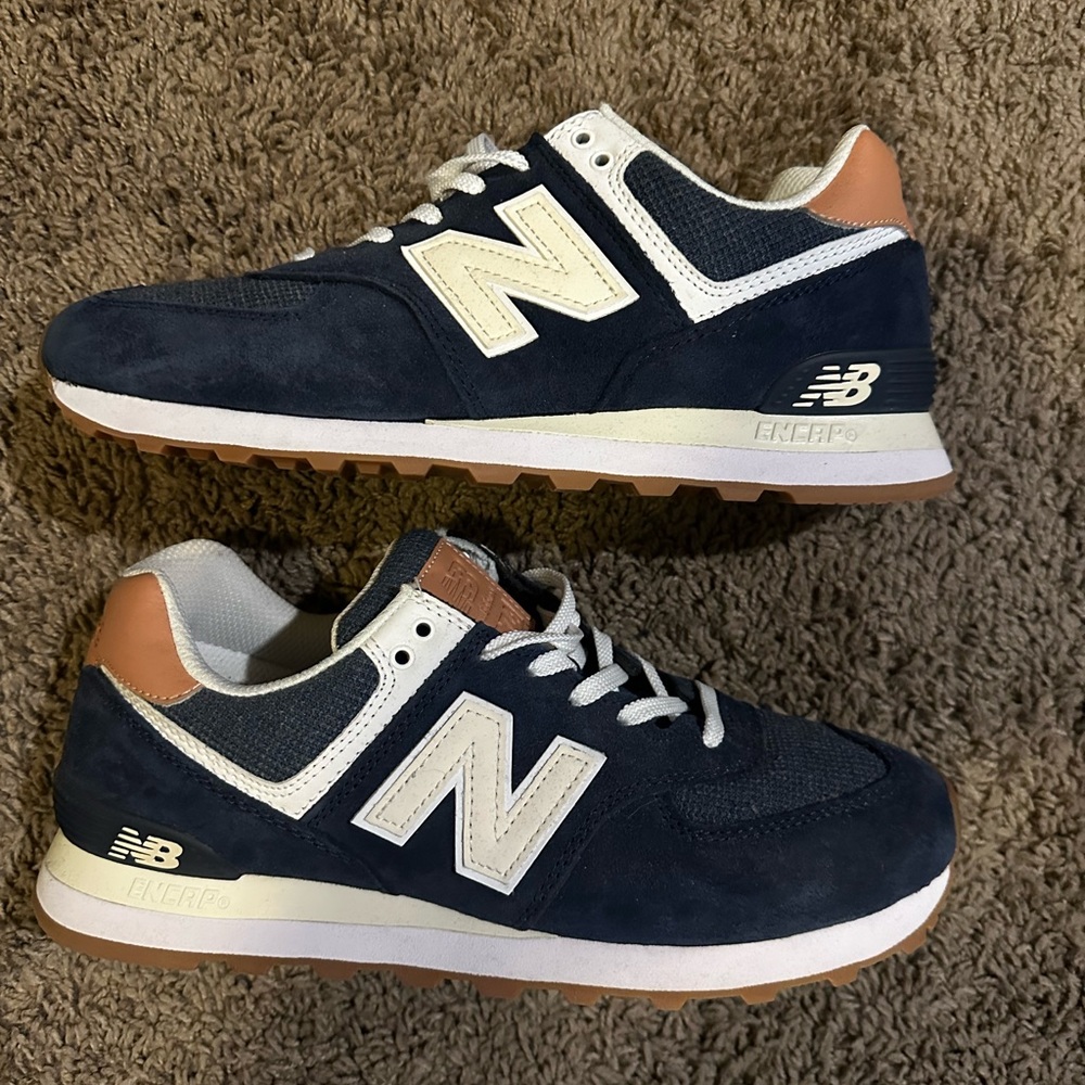 New Balance 574 Size 9D